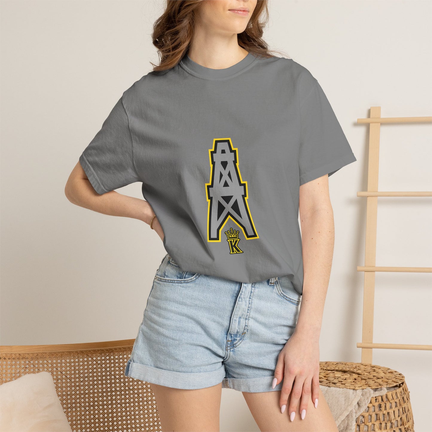 KHUSHI Classic Oil Graphic T-Shirt — Retro Industrial Logo Tee